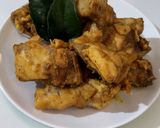 Foto langkah ke 4 dari resep Ayam ungkep bumbu ketumbar.