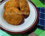Foto langkah ke 3 dari resep Donat roti tawar.