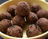 வாழைப்பூ கோலா உருண்டை(vazhaipoo kola urundai recipe in tamil) ரெசிபி ஸ்டேப் 5 புகைப்படம்