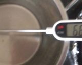 A picture of step 1 of Old fashion sponge cake.