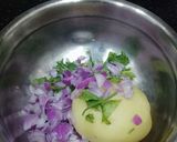 A picture of step 2 of Potato Onion Paratha.