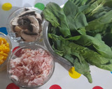 Foto del paso 1 de la receta: Ensalada de espinacas con tocino