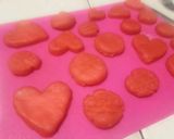 Foto langkah ke 2 dari resep Cookies valentine 💖.