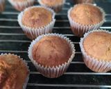 Foto del paso 2 de la receta: Muffins de manzana 🍎con suero de leche