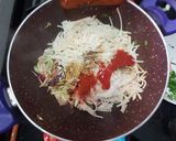 વેજીટેબલ હક્કા નુડલ્સ(veg hakka noodles recipe in Gujarati) રેસીપી સ્ટેપ2ફોટો