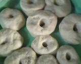 Foto langkah ke 5 dari resep Donat tanpa telur tanpa kentang ala saya.