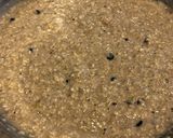 Φωτογραφία βήματος 4 της συνταγής Oatmeal chocolate chip-banana cupcakes