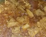 A picture of step 5 of Bhindi ghousht.