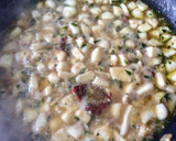 Foto del paso 5 de la receta: Chocos al ajillo con patatas confitadas 🦑