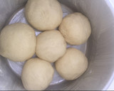Foto langkah ke 3 dari resep Cream Cheese dinner roll - Japanese  Soft and Fluffy  Milk Bread.