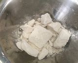 Hình bước làm 1 của món Biscotti từ bột nguyên cám và hạt các loại