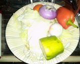 A picture of step 1 of Chicken and veggies stir fry.