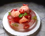 A picture of step 8 of Strawberry Ice Cream.
