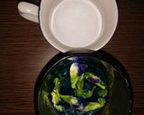 Foto langkah ke 2 dari resep Blue Tea Latte Vanilla Bunga Telang.