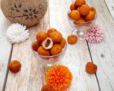 A picture of step 4 of Chocolate stuffed milk balls.