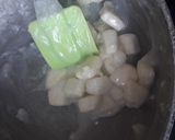 A picture of step 3 of Chenna murki.