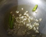चायनीज फ्राईड राईस (Chinese fried rice recipe in marathi) रेसिपी स्टेप 3 फोटो 
