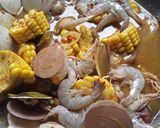 Foto langkah ke 4 dari resep Mix seafood.