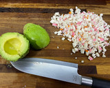 Foto del paso 3 de la receta: Ensaladilla de aguacate y gambas