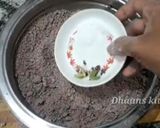 A picture of step 6 of Soft Ragi puttu.