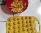 Foto langkah ke 3 dari resep Nastar Tanpa Oven, Tanpa Mixer, Tanpa Timbangan.