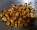 Foto langkah ke 5 dari resep Oseng tahu pedas.