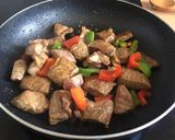 Foto del paso 2 de la receta: Lomo saltado