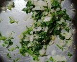 Foto del paso 5 de la receta: Filete al perejil con papas rústicas