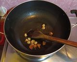 শিম-বড়ি দিয়ে কাতলা মাছের ঝোল (shim bori diye katla macher jhol recipe in Bengali) রেসিপি ধাপ - 1 ছবি