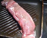 Foto del paso 8 de la receta: Lomo de cerdo en blueberry y ensalada de frutas y verduras