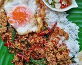 กะเพราพริกแห้งเผ็ดแซ่บ วิธีทำสูตร 3 รูป