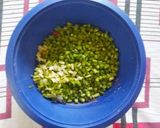 A picture of step 2 of Crunchy French Beans Spring Onions Pakoras (Fritters).