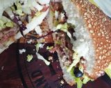 Une image de l'étape 5 de Humberger sauce houmous pistache.