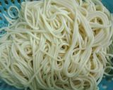 Hình bước làm 1 của món Mì vịt nướng