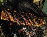 Фото кроку 5 до Ребра на мангале с соево-медовом соусом и грибами.