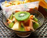 Foto langkah ke 4 dari resep Salad Buah Premium.