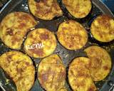 Vangyache Kaap / Crisp Brinjal slices recipe step 4 photo