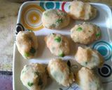 A picture of step 3 of Aloo bonda with peanut tamarind sauce.