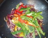 Foto del paso 4 de la receta: Tallarines con salteado de morrón