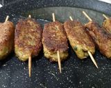 A picture of step 8 of Zucchini Kabab.