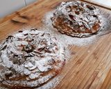 Foto del paso 14 de la receta: Hojaldre con manzana, crema pastelera, dátiles y almendras