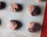 Foto del paso 3 de la receta: Galletitas de zanahoria y pasas de uva con harina de algarroba💕