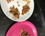 A picture of step 1 of Dry Fruit Balls.