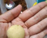 Foto langkah ke 3 dari resep Klepon Ubi Kuning.
