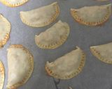 Foto del paso 5 de la receta Empanadillas de batata y atún cremosas al horno