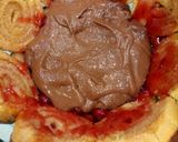 A picture of step 4 of Cherry Chocolate Trifle.