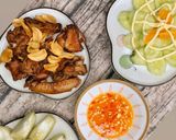 Hình bước làm 2 của món Ngan cháy tỏi