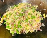 Aloo Matar Poha (pan Indian hybrid recipe) recipe step 2 photo