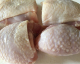 Foto del paso 2 de la receta: Pollo Arvejado