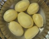 चिल्ली पोटैटो (chilli potato recipe in hindi) रेसिपी चरण 1 फोटो